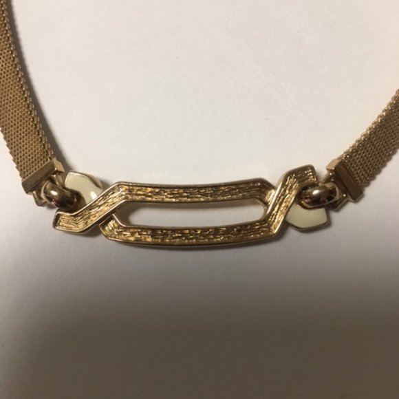Vintage Christian Dior Germany Gold Tone Mesh Choker Necklace - Picture 4 of 11